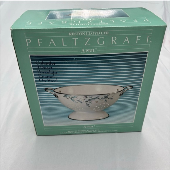 Pfaltzgraff April Flowers Enamel Colander Strainer - Picture 2 of 11